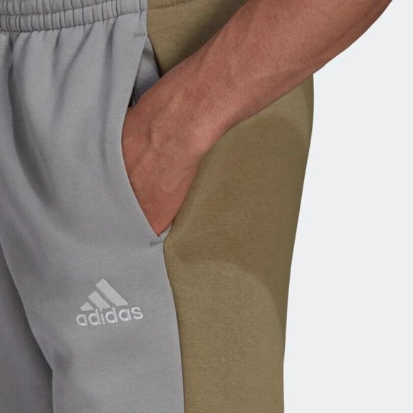 Adidas Men's Grey Green ESSENTIALS COLORBLOCK FLEECE PANTS Size Large HK2885 - Picture 3 of 4